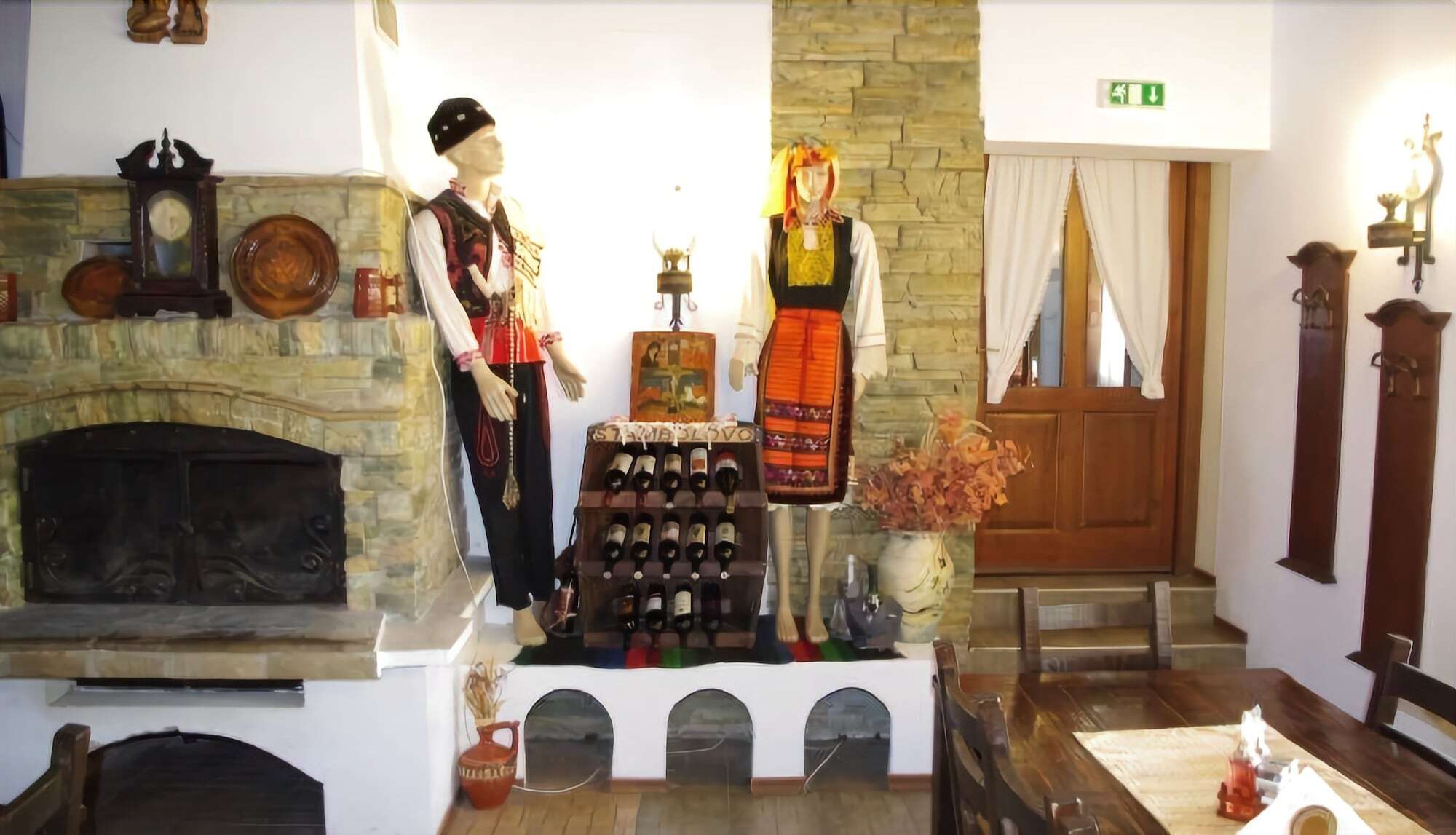 Hotel Izvora 克兰内沃 外观 照片